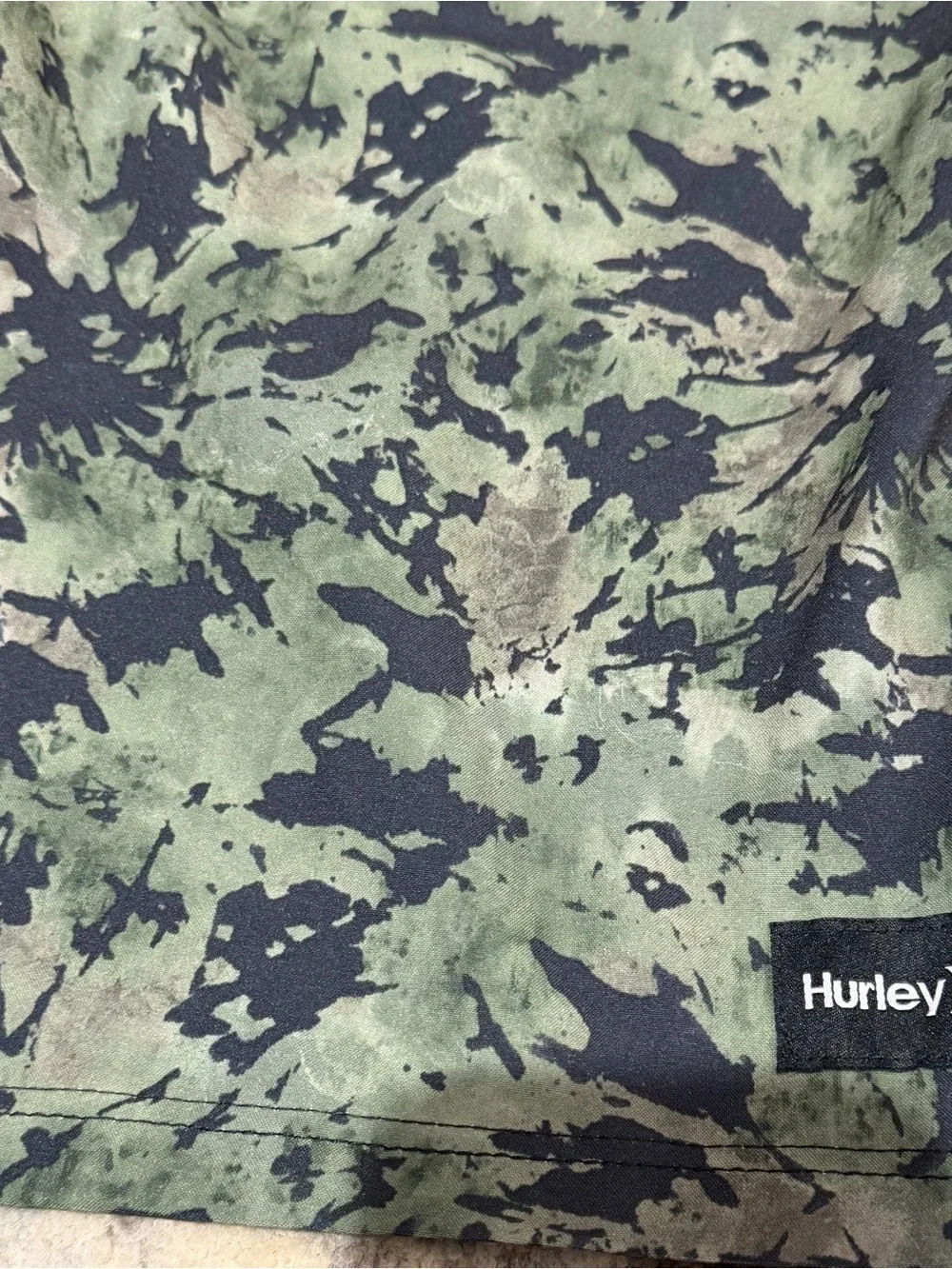 Hurley classic camo